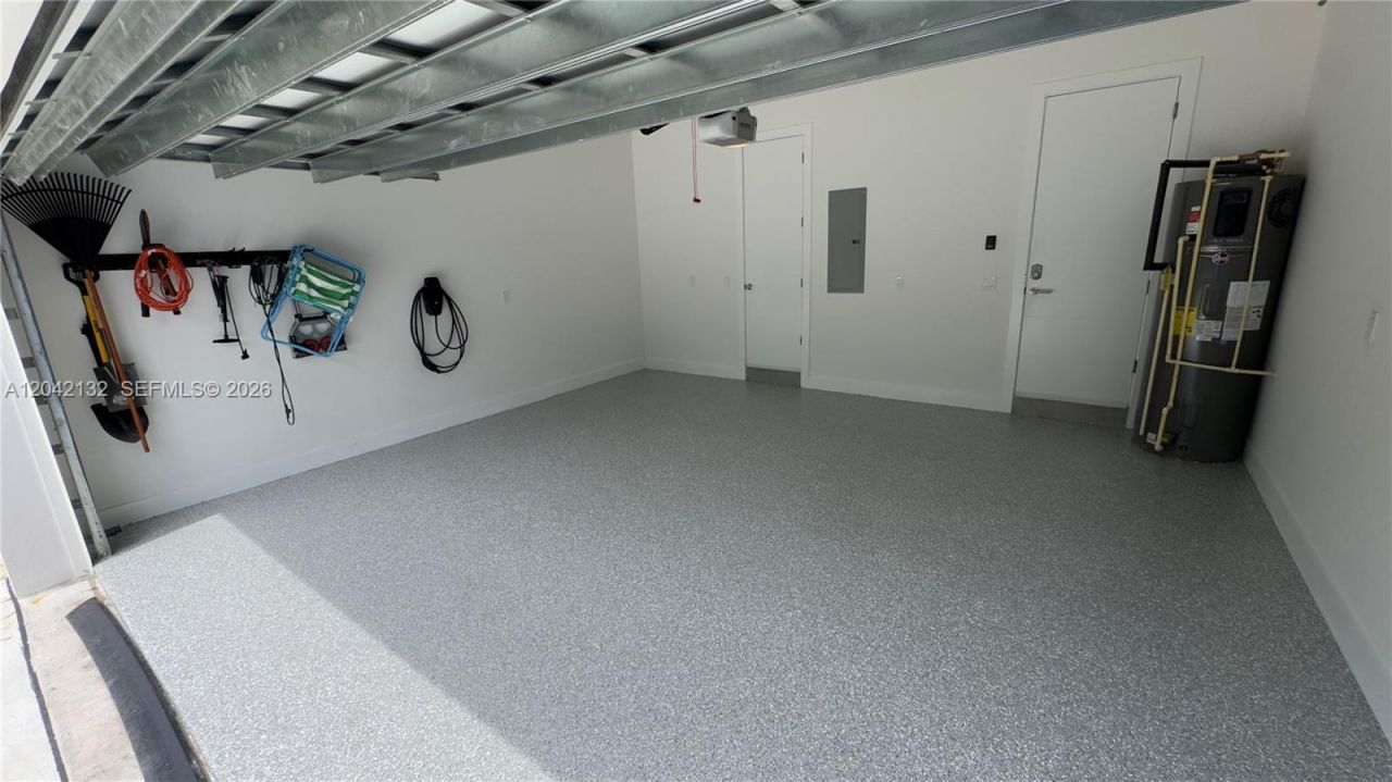41 NE 24th St, Wilton Manors, FL 33305 Photo