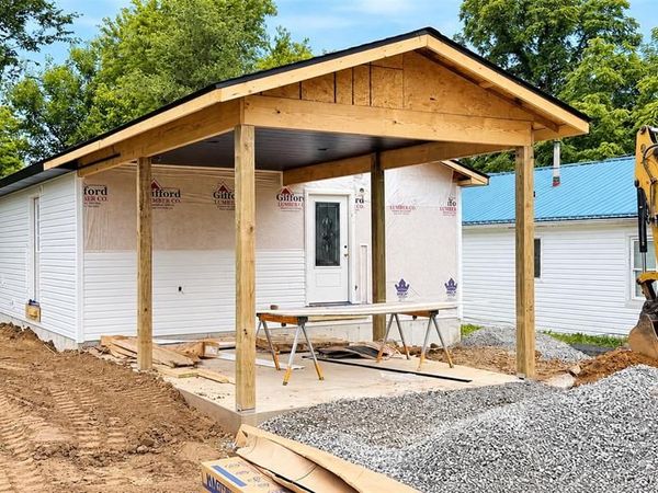 508 E Marvin Avenue , Fredericktown, MO 63645