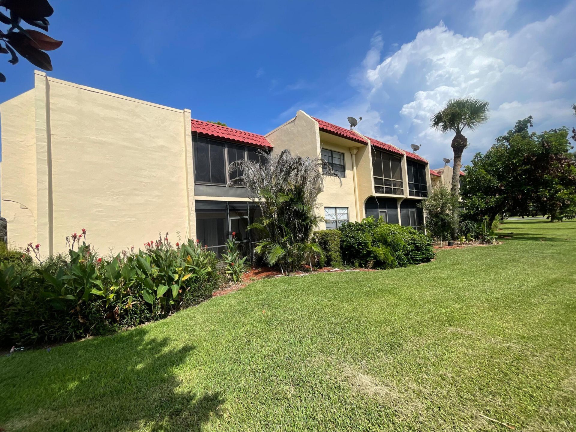 2050 Oleander Boulevard, Unit 4-206, Fort Pierce, FL 34950 Photo
