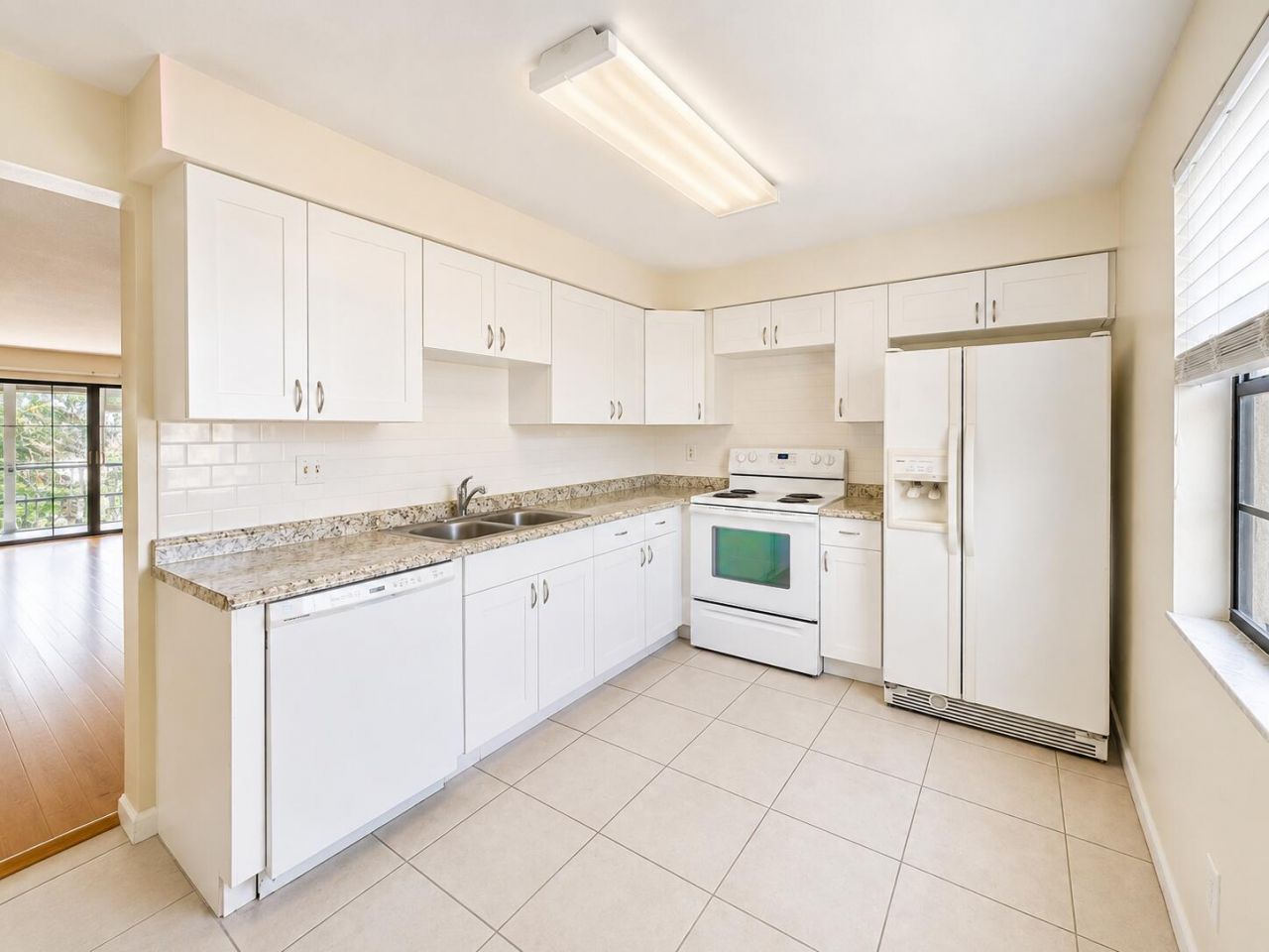 2050 Oleander Boulevard, Unit 4-206, Fort Pierce, FL 34950 Photo