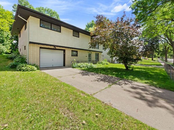 1422 Kent Street, Saint Paul, MN 55117