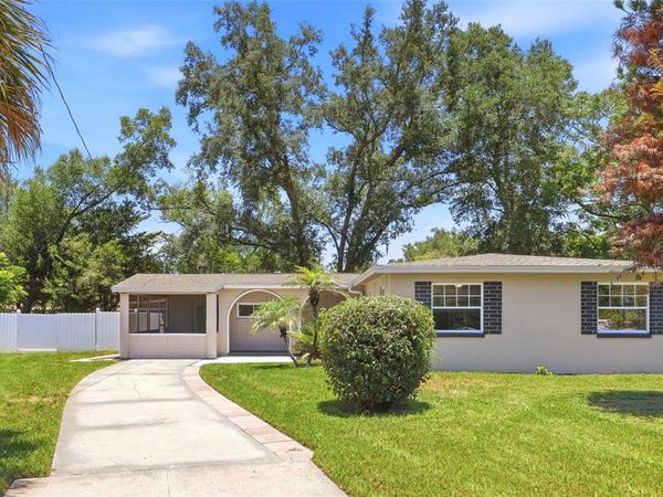 511 OXFORD COURT , ORLANDO, FL 32803