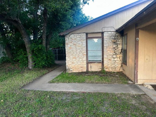 2602 S Bagdad RD, Unit A, Leander, TX 78641