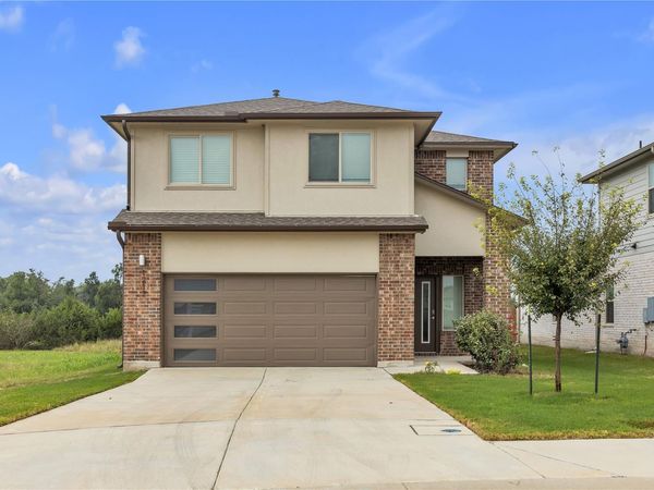 1212 Tipton ST, Georgetown, TX 78633