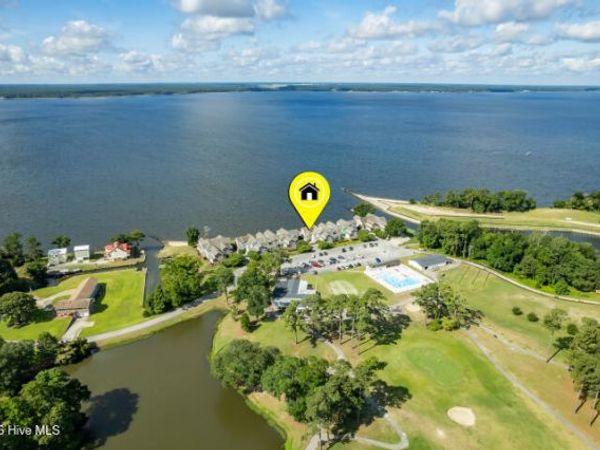 849 Country Club Drive, Unit 6, Minnesott Beach, NC 28510