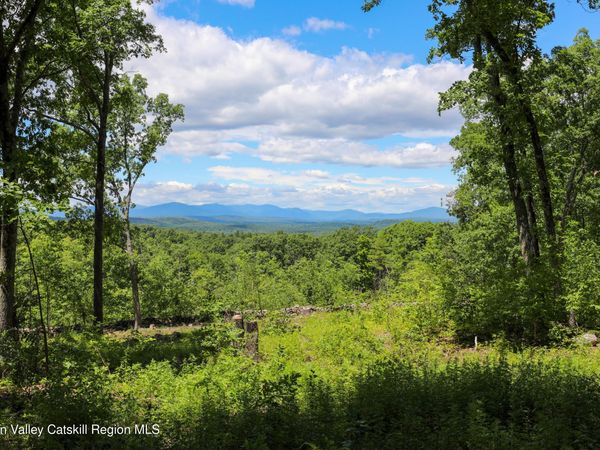 750 Cow Hough Road, New Paltz, NY 12561