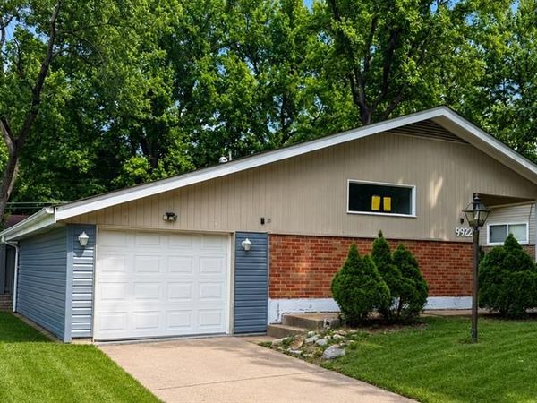9922 Lanier Drive, Moline Acres, MO 63136
