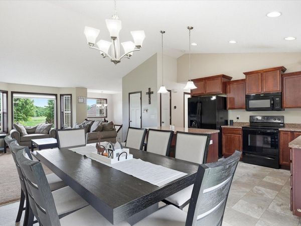 1805 10th Street NE, Buffalo, MN 55313