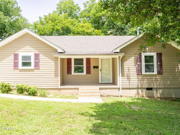 1203 Summer Drive, Dyersburg, TN 38024