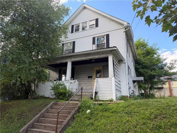 1425 Philadelphia St , Indiana, PA 15701