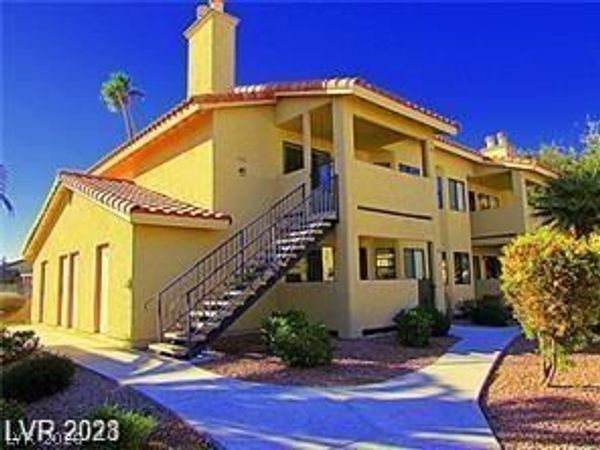 1108 Observation Drive , Unit 202, Las Vegas, NV 89128