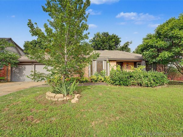 5235 S 69th East Avenue , Tulsa, OK 74145