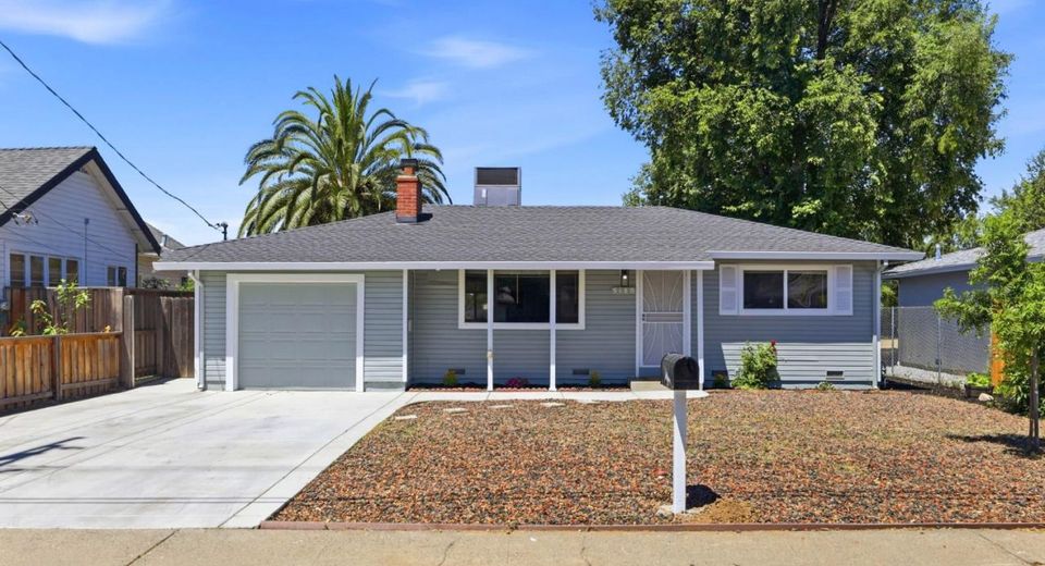 5180 28th St, Sacramento, CA 95820 Photo