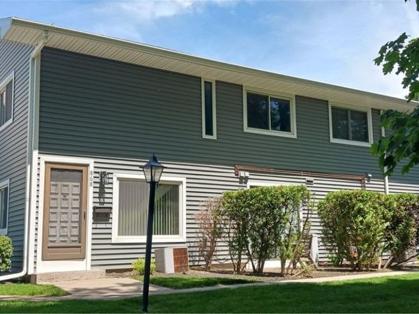 868 Eastbrooke Lane , Rochester, NY 14618