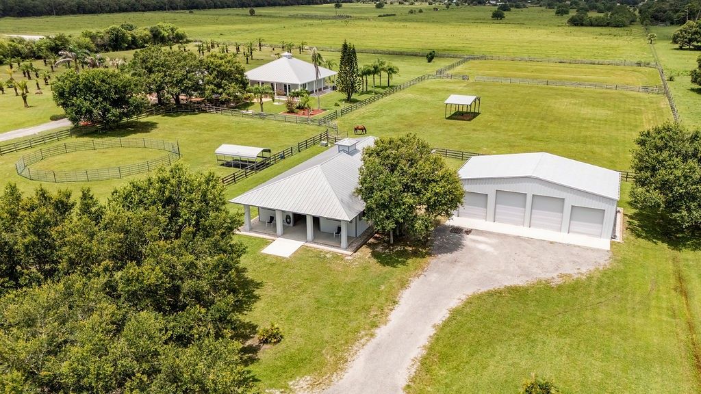 2305 58th Ave Sw, Vero Beach, FL 32968 Photo