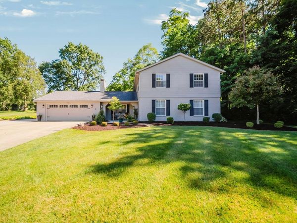 1186 Royal Oak Court, Mansfield, OH 44906