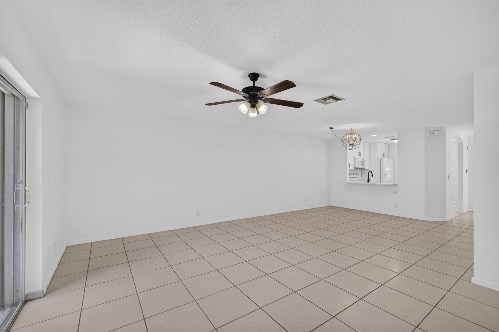 946 Summit Lake Drive, West Palm Beach, FL 33406 Photo