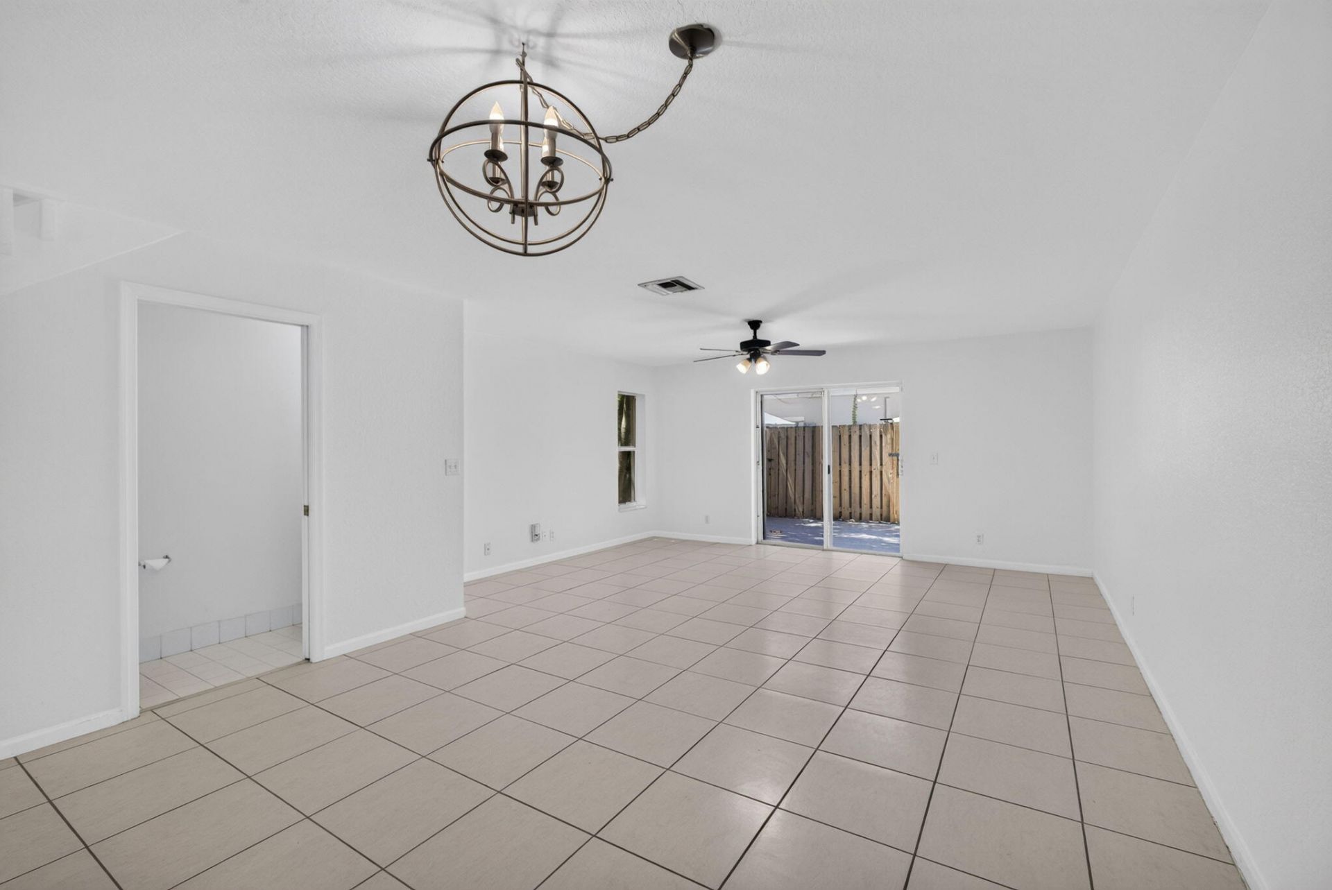 946 Summit Lake Drive, West Palm Beach, FL 33406 Photo
