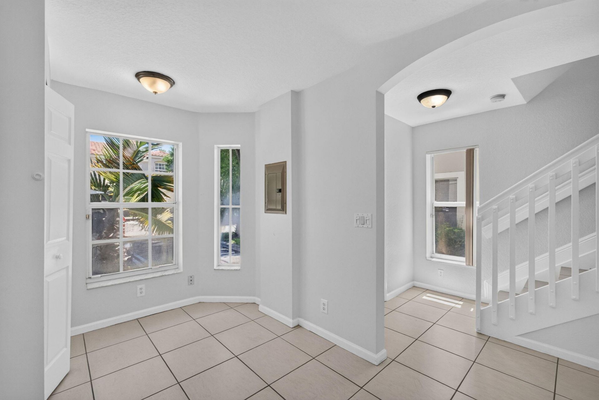 946 Summit Lake Drive, West Palm Beach, FL 33406 Photo