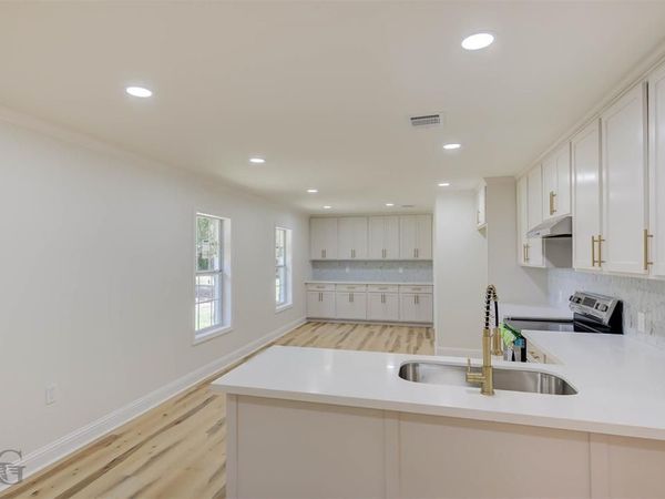 4693 Larry Lane, Shreveport, LA 71107