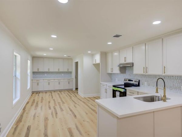 4693 Larry Lane, Shreveport, LA 71107