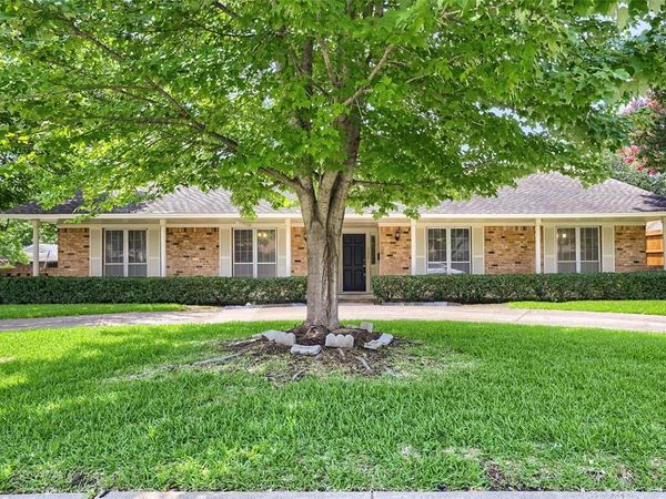 3256 Chapel Downs Drive , Dallas, TX 75229