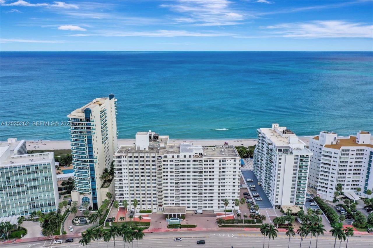 5005 Collins Ave, Unit PH02, Miami Beach, FL 33140 Photo