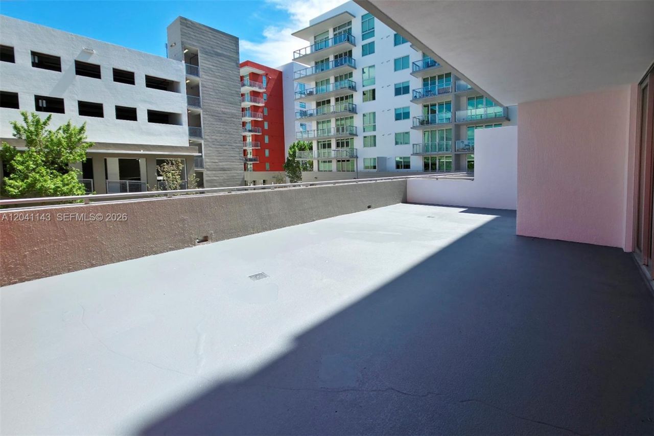 7751 NW 107th Ave , Unit 221, Doral, FL 33178 Photo