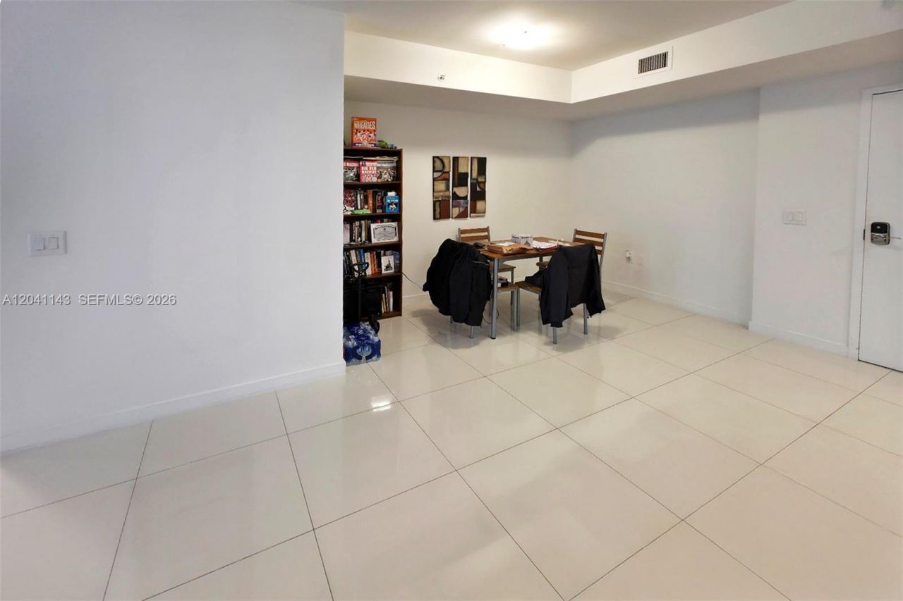 7751 NW 107th Ave , Unit 221, Doral, FL 33178 Photo