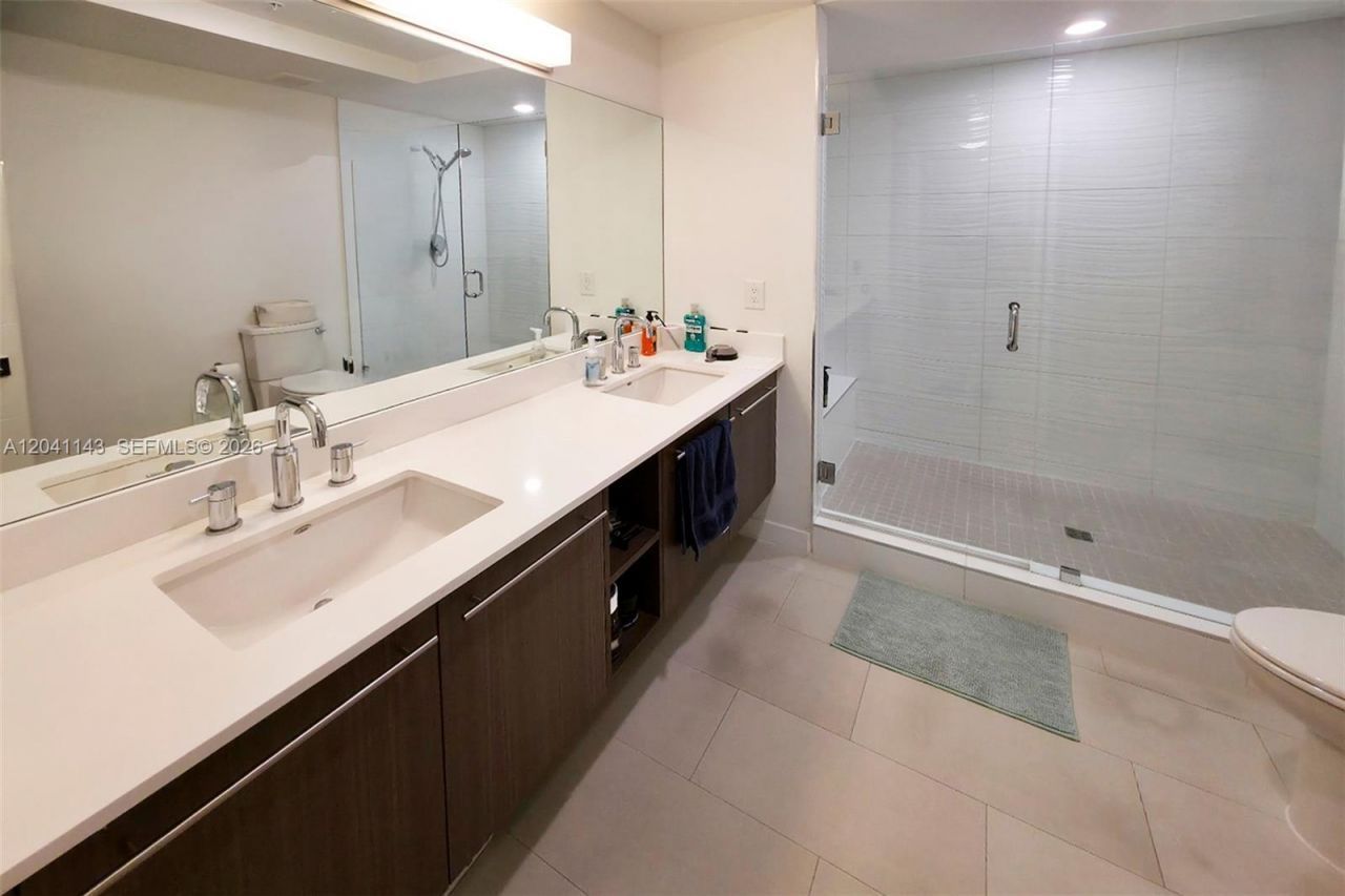 7751 NW 107th Ave , Unit 221, Doral, FL 33178 Photo