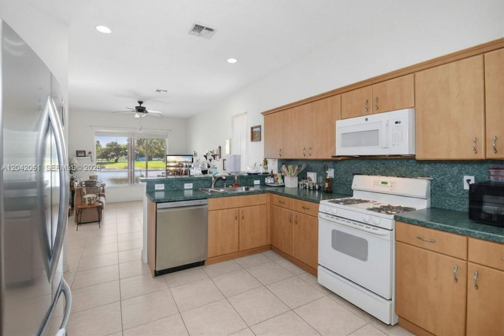 107 NW Summerville Ct , Port Saint Lucie, FL 34986 Photo