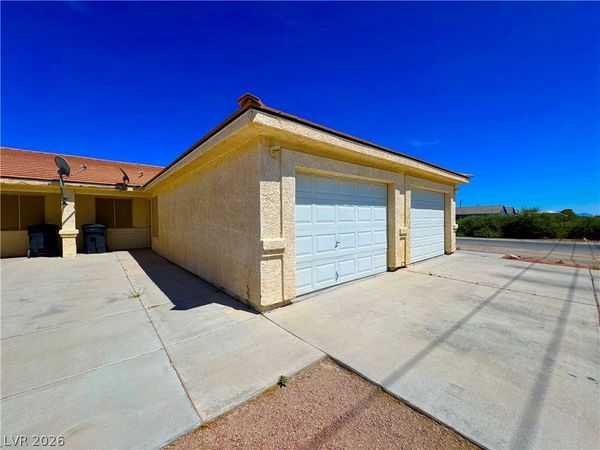 1800 E Ambush Street , Unit 5, Pahrump, NV 89048