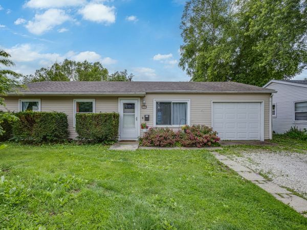 1205 Philo Road , Urbana, IL 61801
