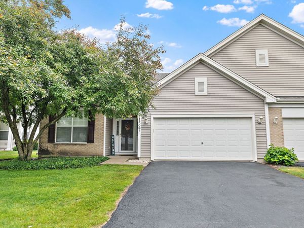 1527 Waterside Drive , DeKalb, IL 60115
