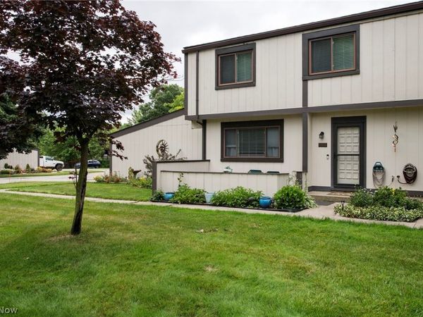 11657 Harbour Light Drive , North Royalton, OH 44133