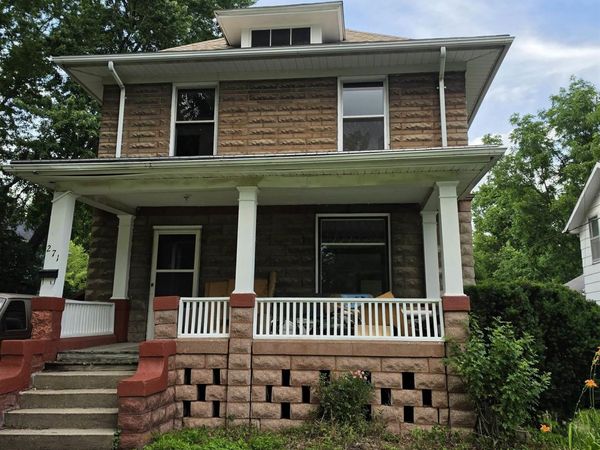 271 W NORTH Street, Galesburg, IL 61401