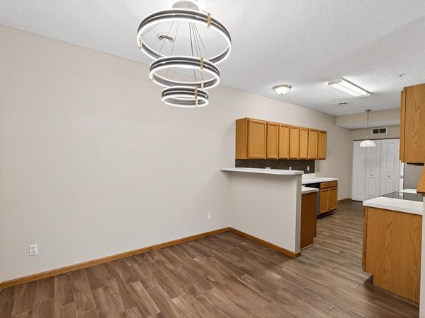 5070 Holly Lane N, Unit 6, Plymouth, MN 55446