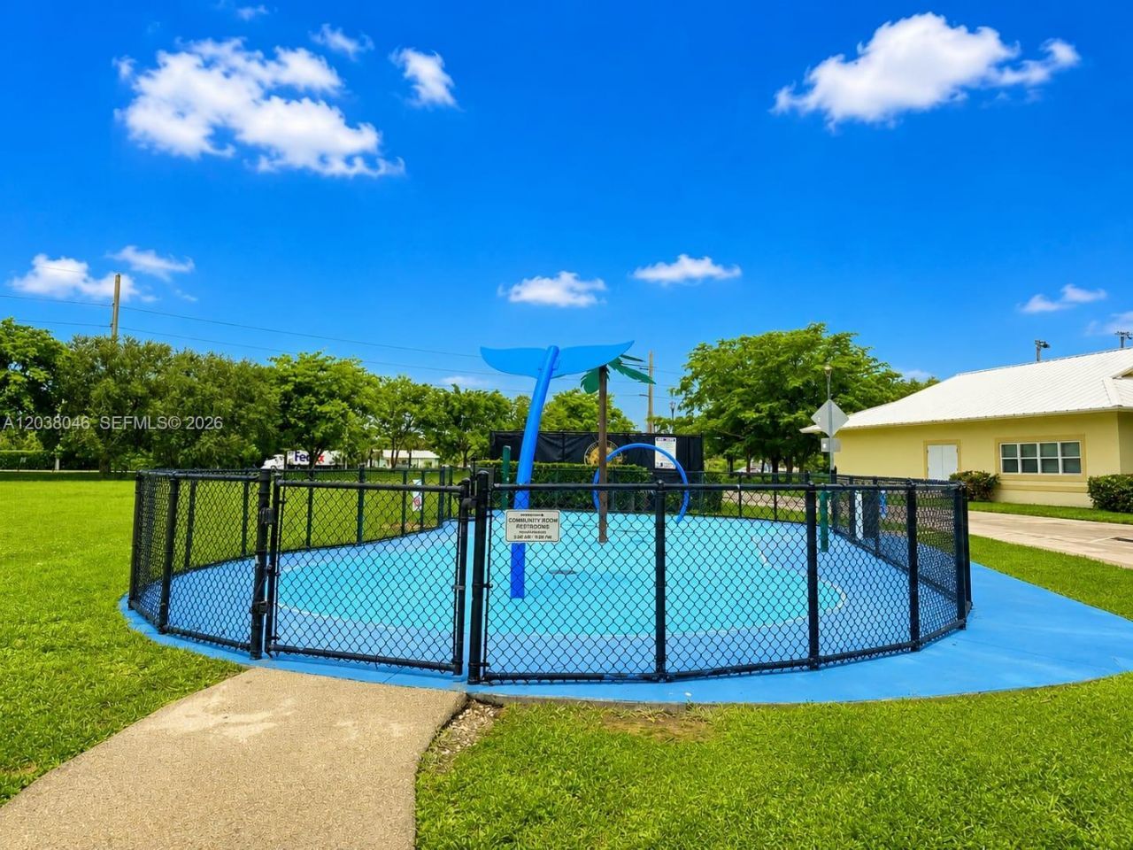 13870 Magnolia Ct, Davie, FL 33325 Photo