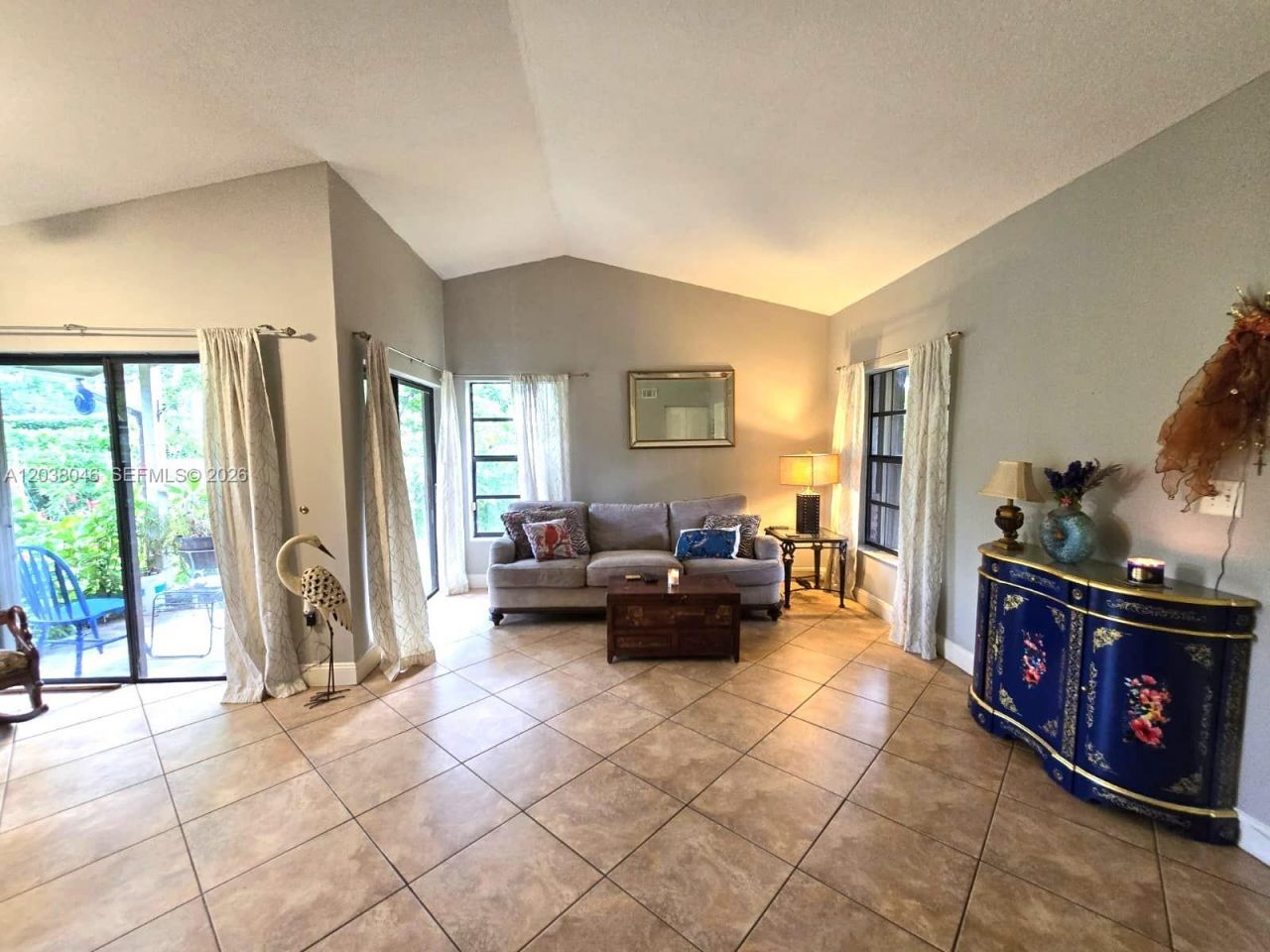 13870 Magnolia Ct, Davie, FL 33325 Photo