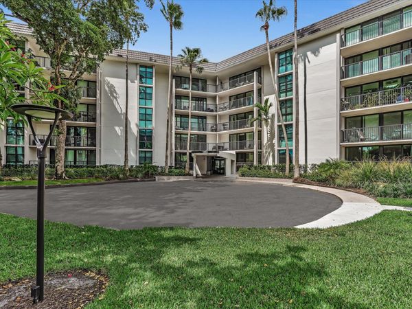 1350 River Reach Drive, Unit 111, Fort Lauderdale, FL 33315