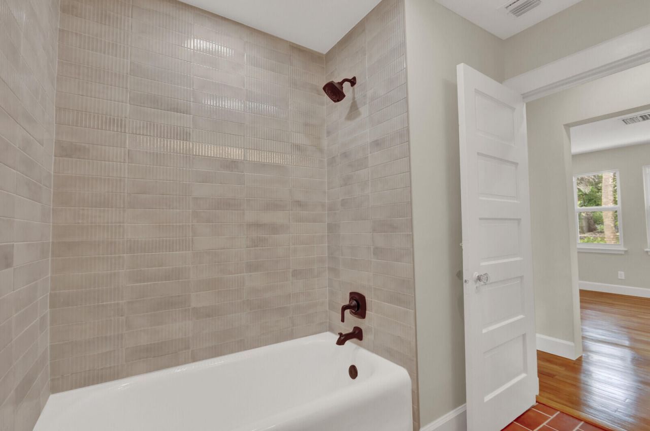 842 Selkirk Street, West Palm Beach, FL 33405 Photo