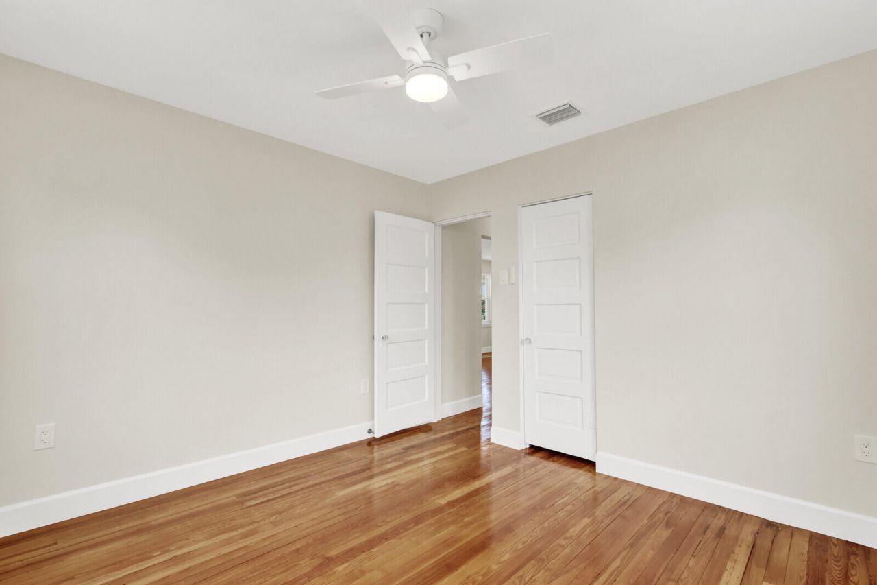 842 Selkirk Street, West Palm Beach, FL 33405 Photo