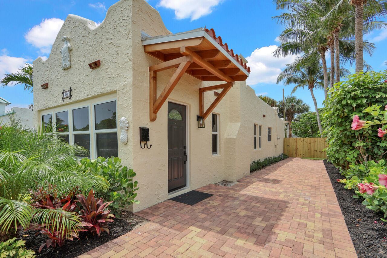 842 Selkirk Street, West Palm Beach, FL 33405 Photo