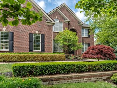 50719 Amesburg Drive, Novi, MI 48374