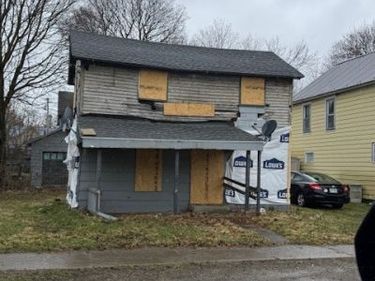 24 Melvin Avenue , Celoron, NY 14720