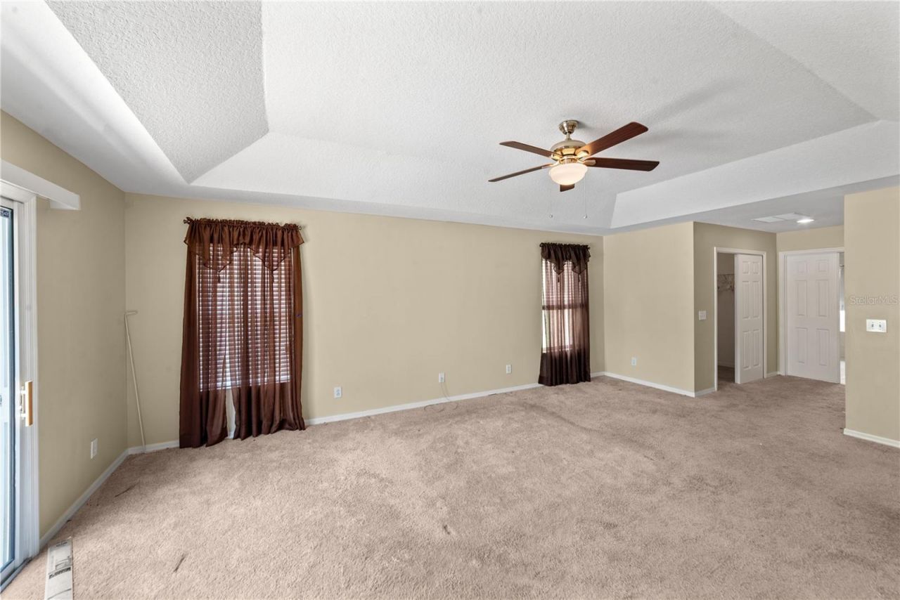6110 39th Court E, Bradenton, FL 34203 Photo
