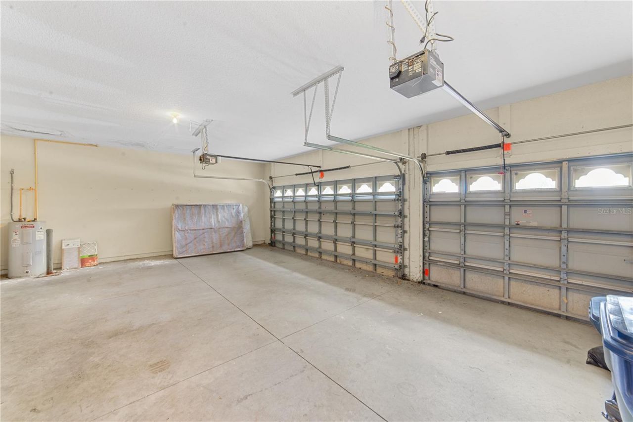 6110 39th Court E, Bradenton, FL 34203 Photo