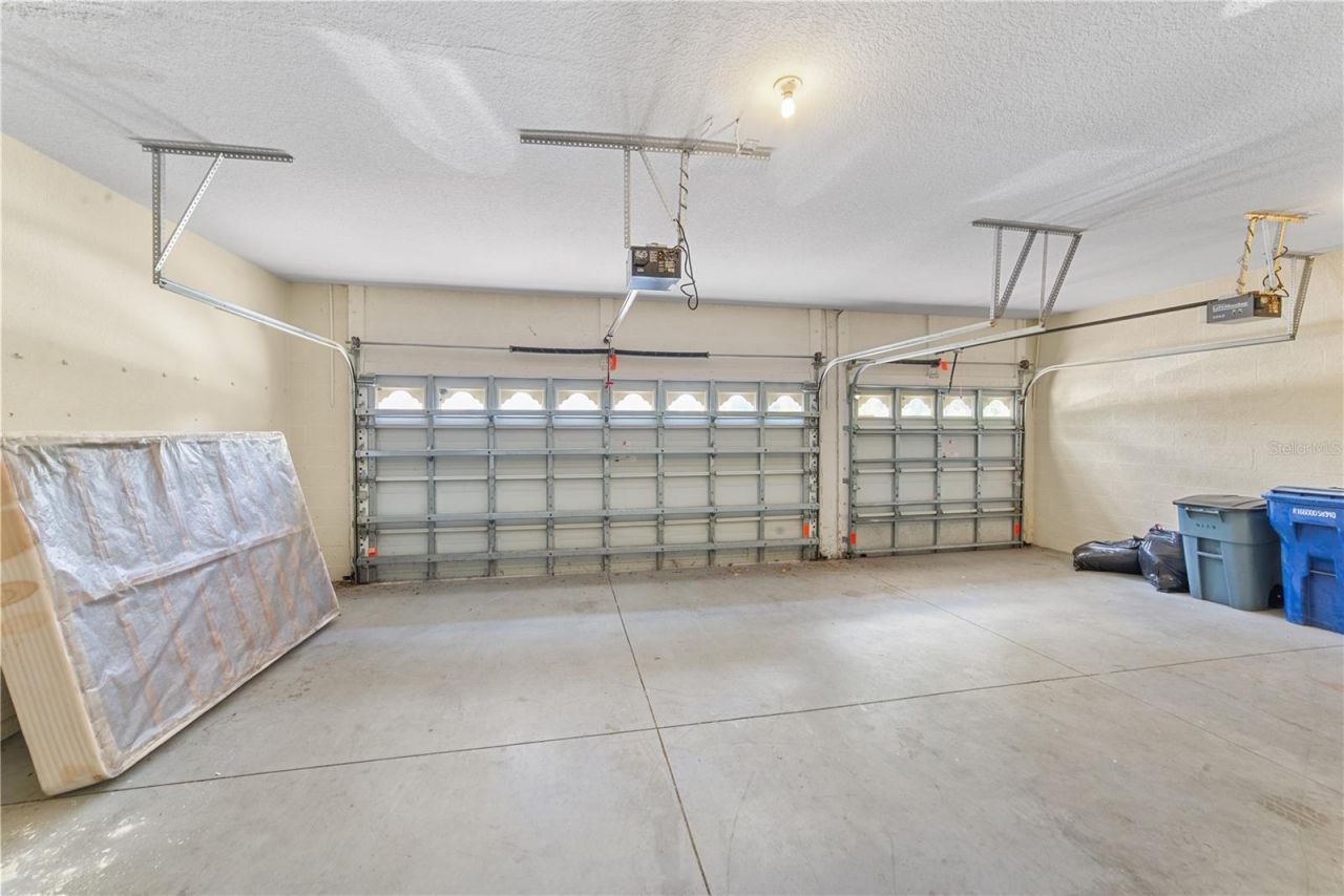 6110 39th Court E, Bradenton, FL 34203 Photo