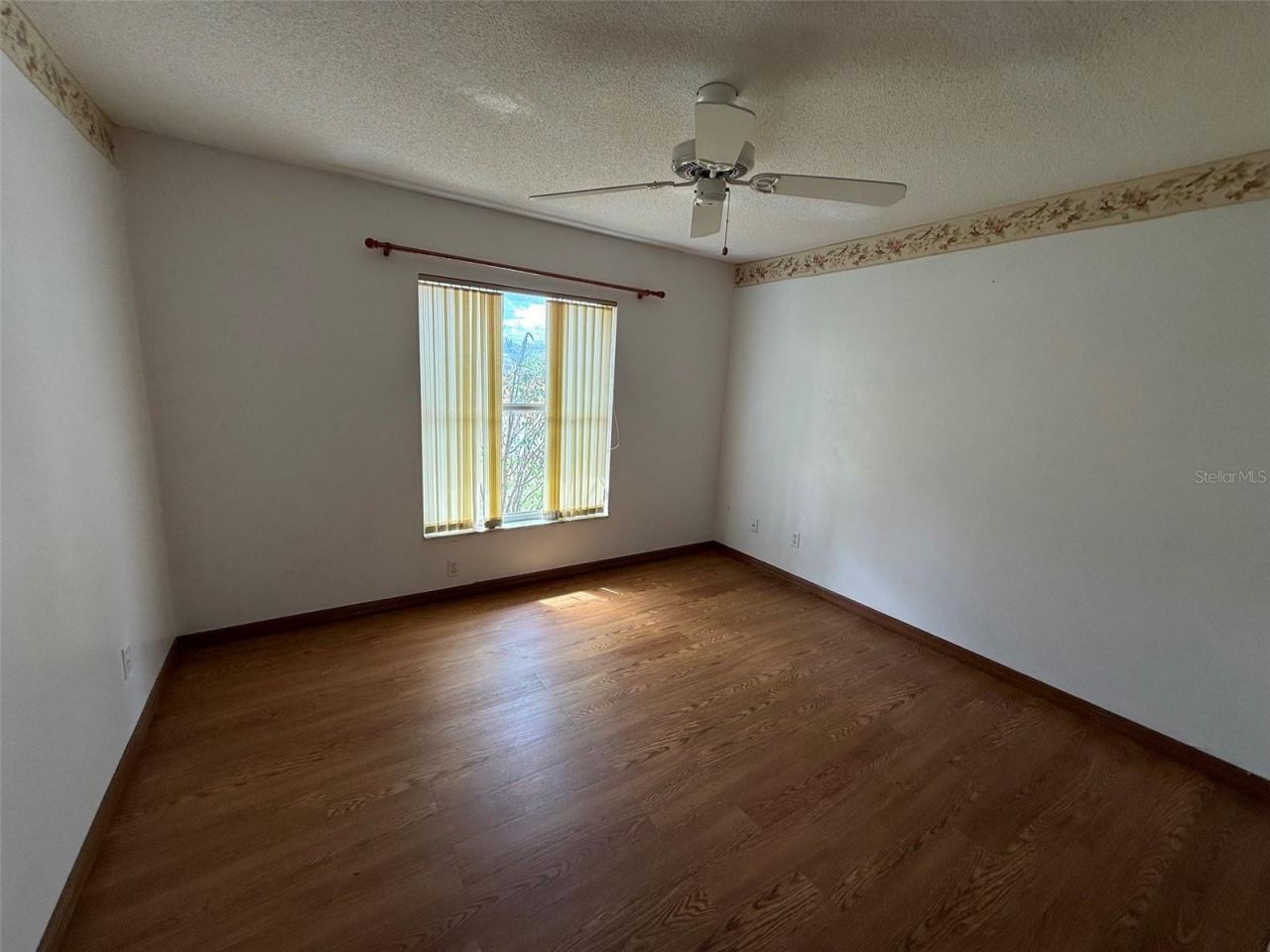 2037 Finland Drive , Spring Hill, FL 34609 Photo
