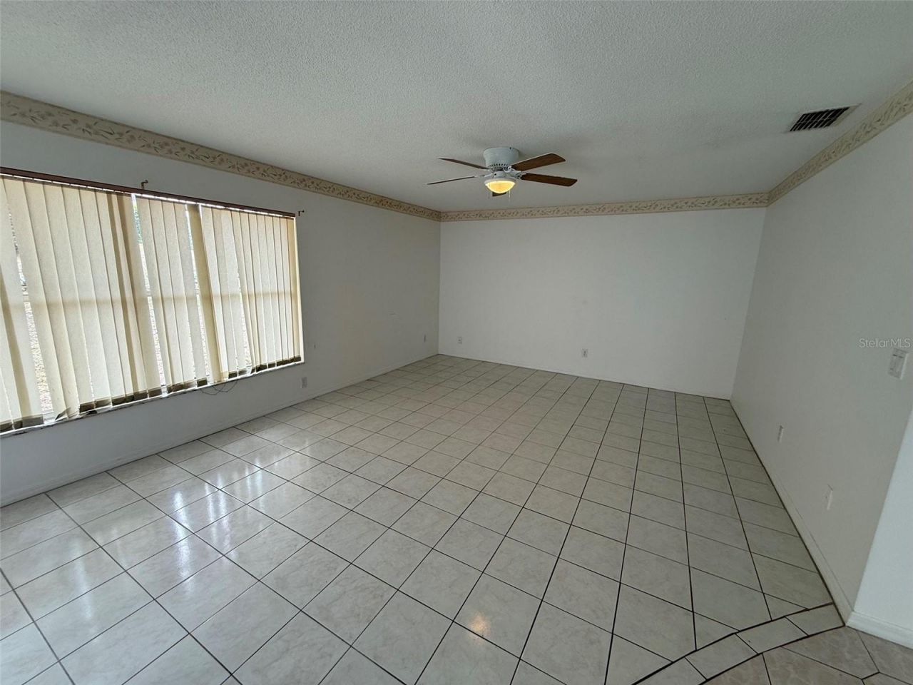 2037 Finland Drive , Spring Hill, FL 34609 Photo